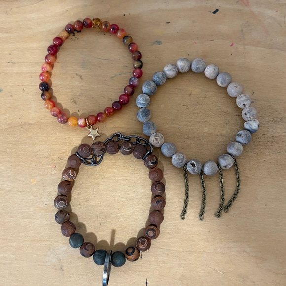 Bracelets - Picture 5 of 5